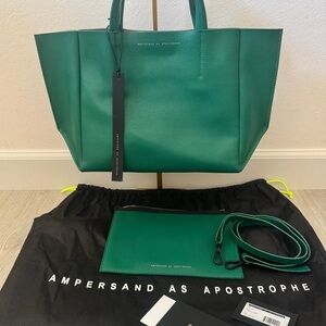 Ampersand as Apostrophe Emerald Green Half Tote Bag